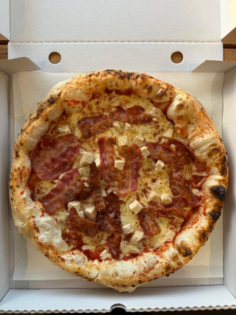 Pizza Chicken and bacon
