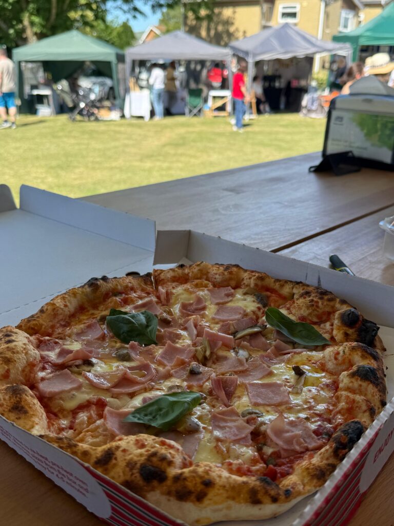 Pizza Ham and mushroom